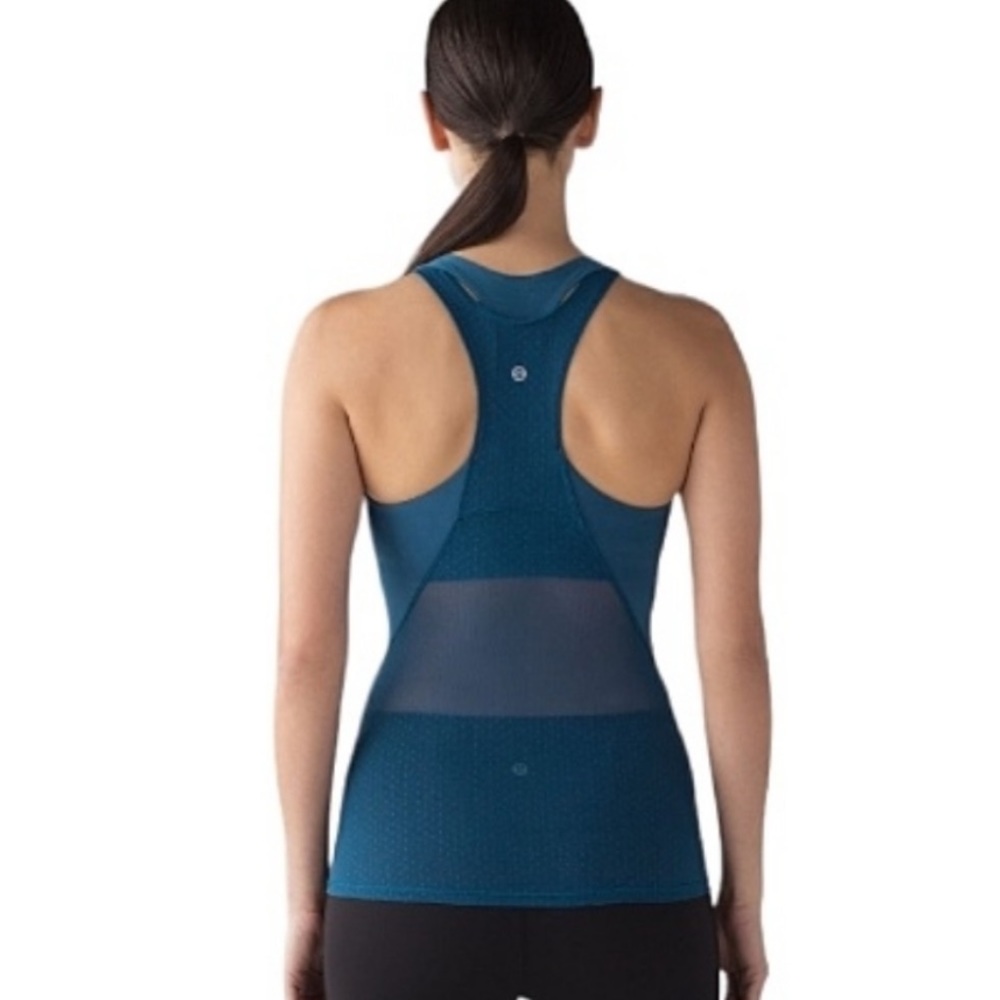 Lululemon Poseidon Body Con Tank Teal Size 10